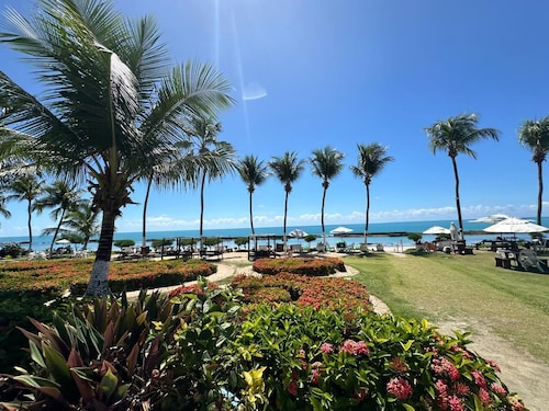 Flat Vista e Frente Mar P. Dos Carneiros