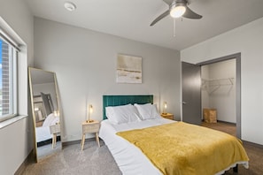 2 chambres, bureau, fer et planche à repasser, Wi-Fi gratuit