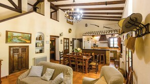TV, fireplace, DVD player, ping pong - Cortijo Entre Sierras Carcabuey by Ruralidays (Córdoba)
