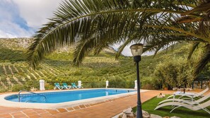 Pool - Cortijo Entre Sierras Carcabuey by Ruralidays (Córdoba)
