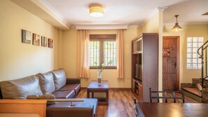 TV, table football, ping pong - Casas Rurales Medina Granada by Ruralidays (Granada)