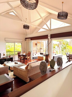 Smart TV - Villa Samaé, Tropical charm in the south-west of Reunion Island (Les Avirons)