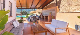 Villa Los Ruedos Riogordo by Ruralidays