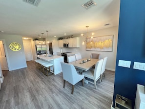 Dining - Okoboji Bliss: Luxury Lake Retreat, 3-BR, 2.5 baths, Pools, Family Fun! (Arnolds Park)