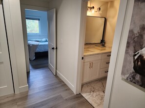 2 soveværelser, skrivebord, strygejern/strygebræt, gratis Wi-Fi