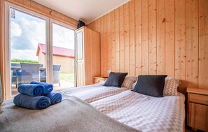 2 bedrooms, free WiFi