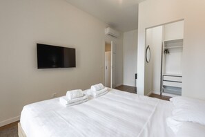 1 habitación, wifi y ropa de cama