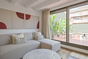 TV - CONSELL ATIC (Barcelona)