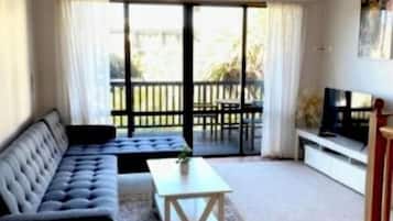 Family Apartment | Living area | Flat-screen TV