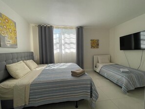 1 bedroom, iron/ironing board, travel cot, WiFi