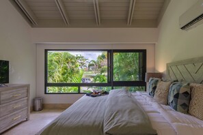 4 chambres, fer et planche à repasser, lit parapluie, Wi-Fi gratuit