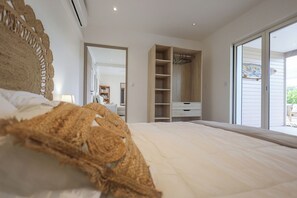 Comfort Villa | 2 bedrooms, soundproofing, iron/ironing board, free WiFi - Nakolodge 2 chambres - piscine / jardin privatifs  (Sainte-Anne)