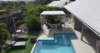 Nakolodge 2 chambres - piscine / jardin privatifs
