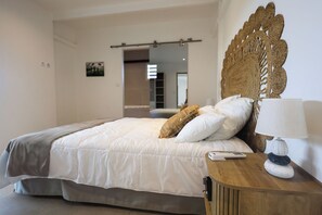 2 bedrooms, soundproofing, iron/ironing board, free WiFi