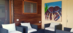 Property grounds - Award-winning & Exceptional Eco-Friendly Property with amazing views (Ngatangiia)