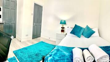 1 bedroom, free WiFi, bed sheets