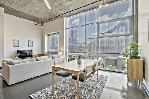 Adorable Condo in The Gulch!