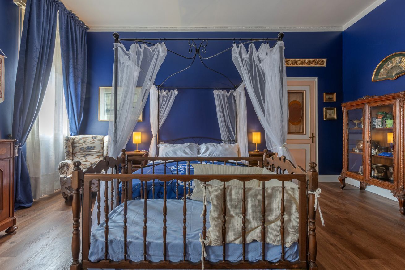 3 Schlafzimmer, Bügeleisen/Bügelbrett