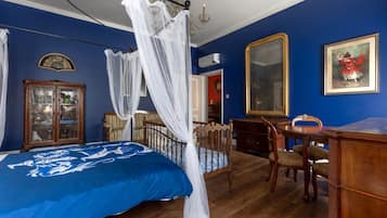 3 bedrooms, iron/ironing board