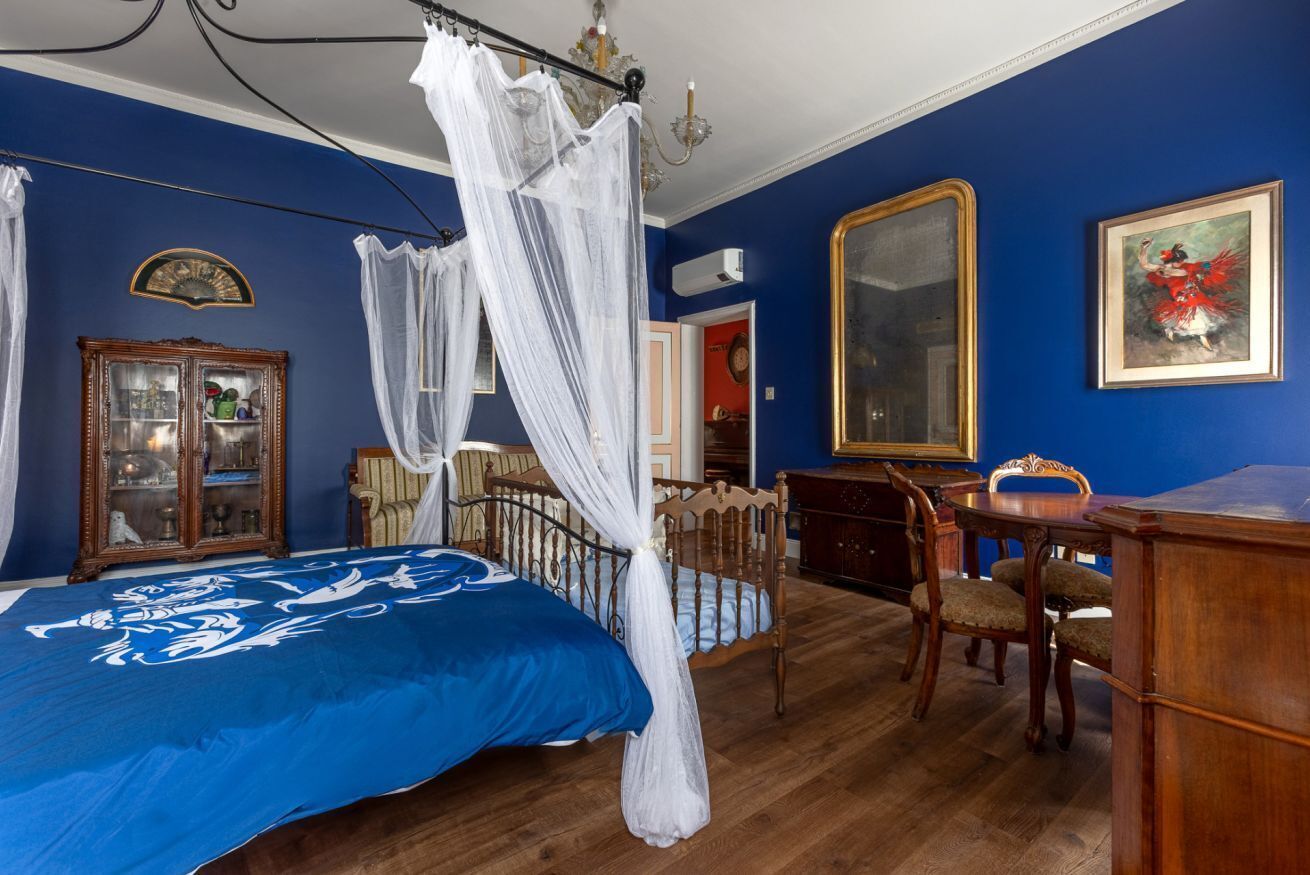 3 Schlafzimmer, Bügeleisen/Bügelbrett