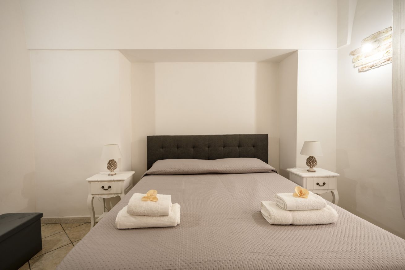 2 dormitorios, tabla de planchar con plancha, wifi y ropa de cama