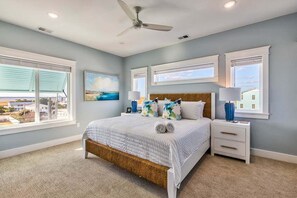 9 bedrooms, WiFi, bed sheets - Pura Vida | Oceanfront | Private Pool, Hot Tub, and Dog Friendly (Virginia Beach)