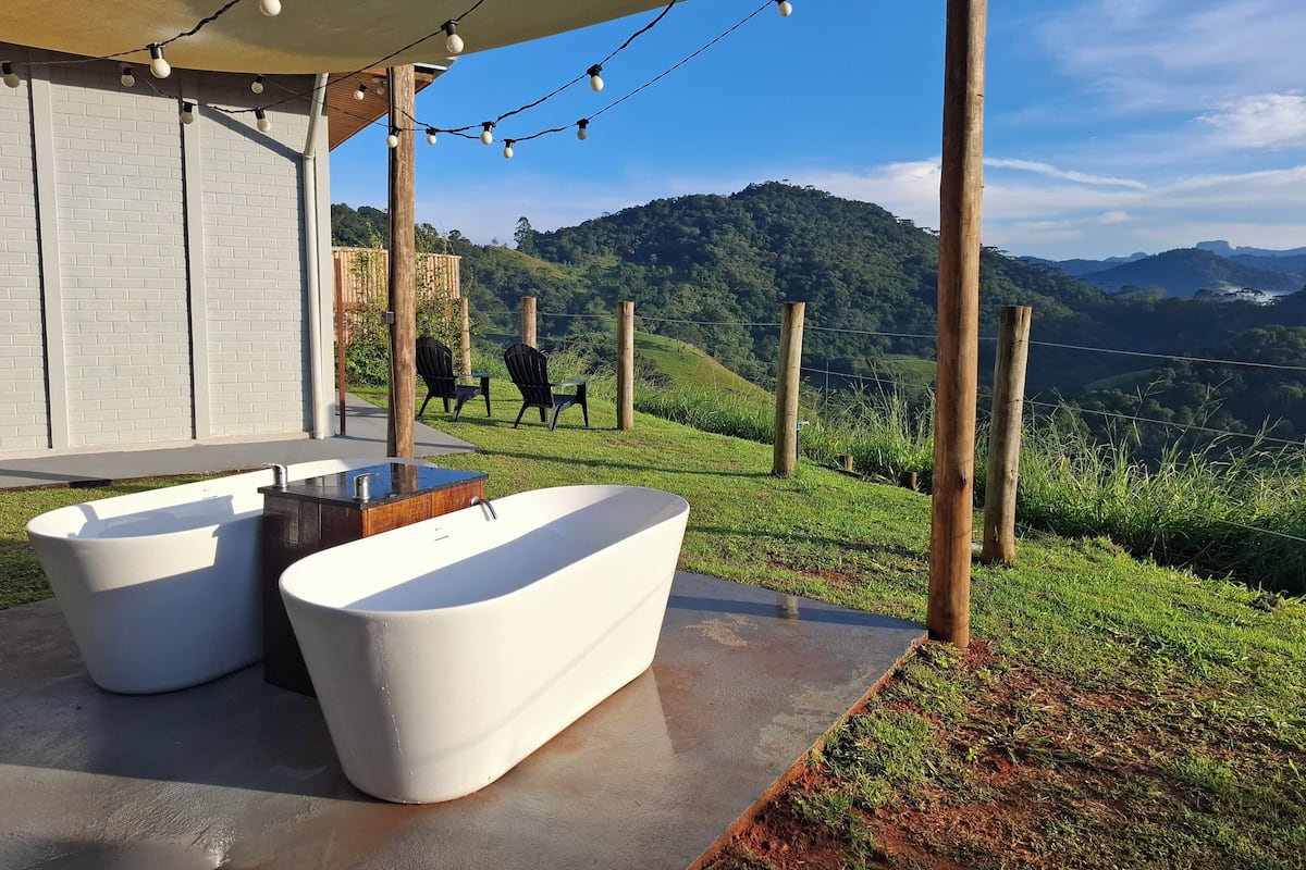 Deluxe Suite, Mountain View | Terrace/patio
