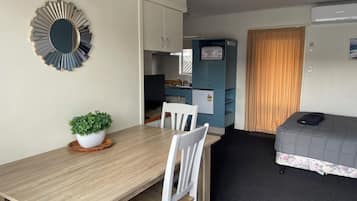 Family Suite (Room 8)