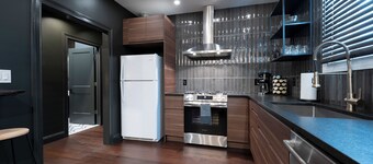 The Mashbill - Brand New. Dark & Moody. Sexy. Walkable.