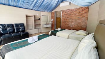 Deluxe-Dreibettzimmer | Kostenloses WLAN, Bettwäsche