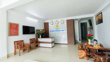 Quầy tiếp tân