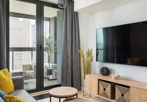 TV - Grzybowska Green City View Apartment (Warszawa)