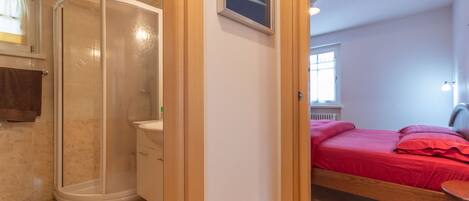 2 Schlafzimmer, Bettwäsche