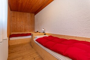 2 dormitorios y ropa de cama