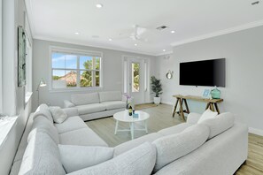 تلفزيون ذكي