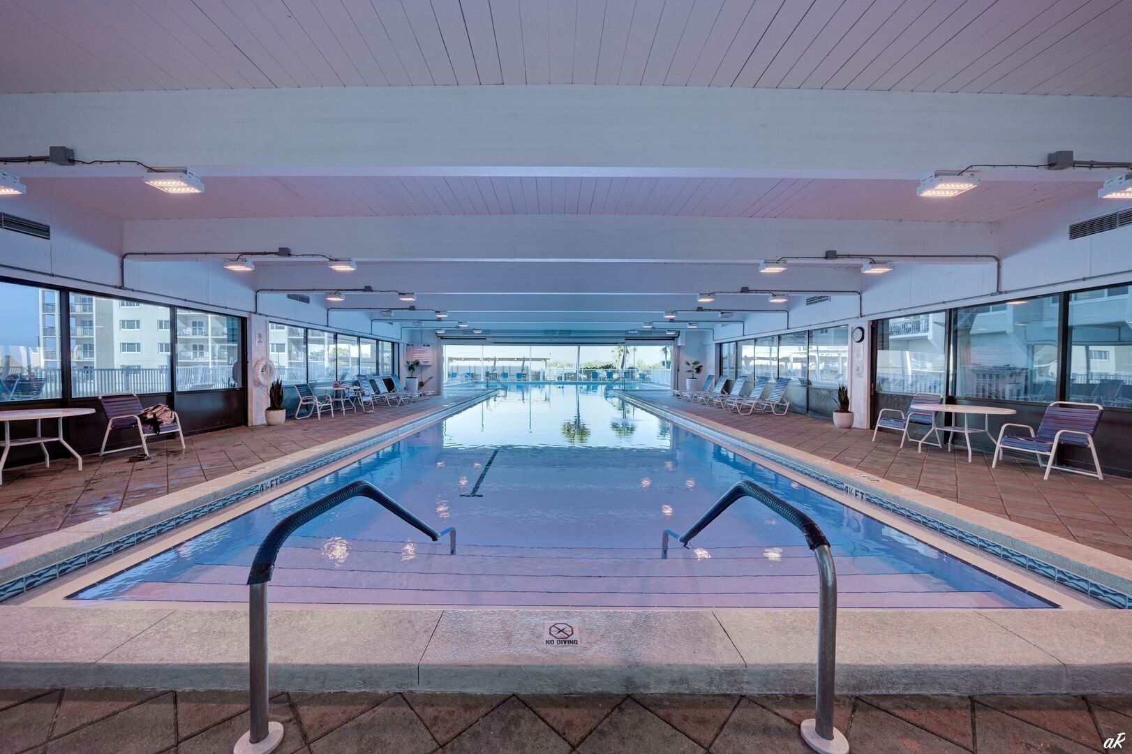 Inomhuspool och uppvärmd pool