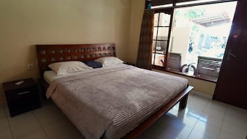 Exclusive Room, Garden View | Desk, laptop workspace, free WiFi