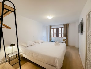 1 soveværelse, strygejern/strygebræt, gratis Wi-Fi, sengetøj