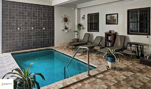 c'est lavie ultra apartments

