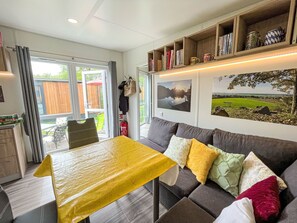 TV - Tiny Haus Conny by Interhome (Wemding)