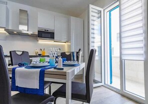 Dining - TSG 4 (Apartment + Extra Overview Terrace) (Ugento)