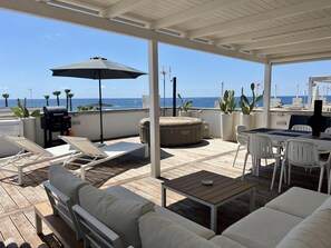 Outdoor dining - TSG 4 (Apartment + Extra Overview Terrace) (Ugento)