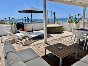 Outdoor dining - TSG 4 (Apartment + Extra Overview Terrace) (Ugento)