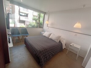 1 slaapkamer, een bureau, een strijkplank/strijkijzer, gratis wifi