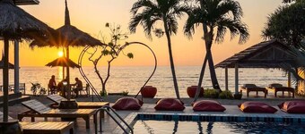 Bungalow - Sleeps 2 - Terrace - Beach Close