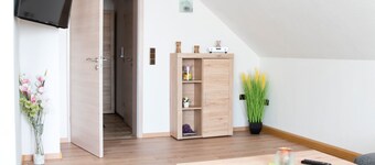 Apartment 'Am Palmengarten' with Balcony and Wi-Fi