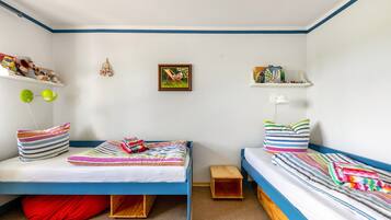 2 bedrooms, free WiFi, bed sheets