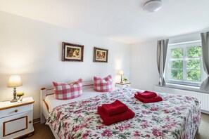 1 chambre, Wi-Fi gratuit, draps fournis