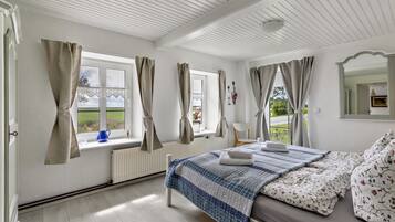 2 habitaciones, wifi gratis y ropa de cama