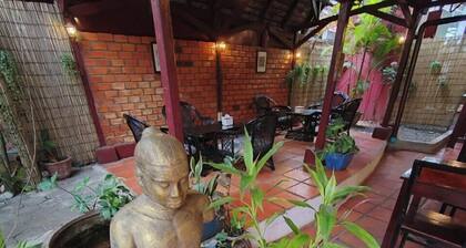 Soben Cafe Guesthouse